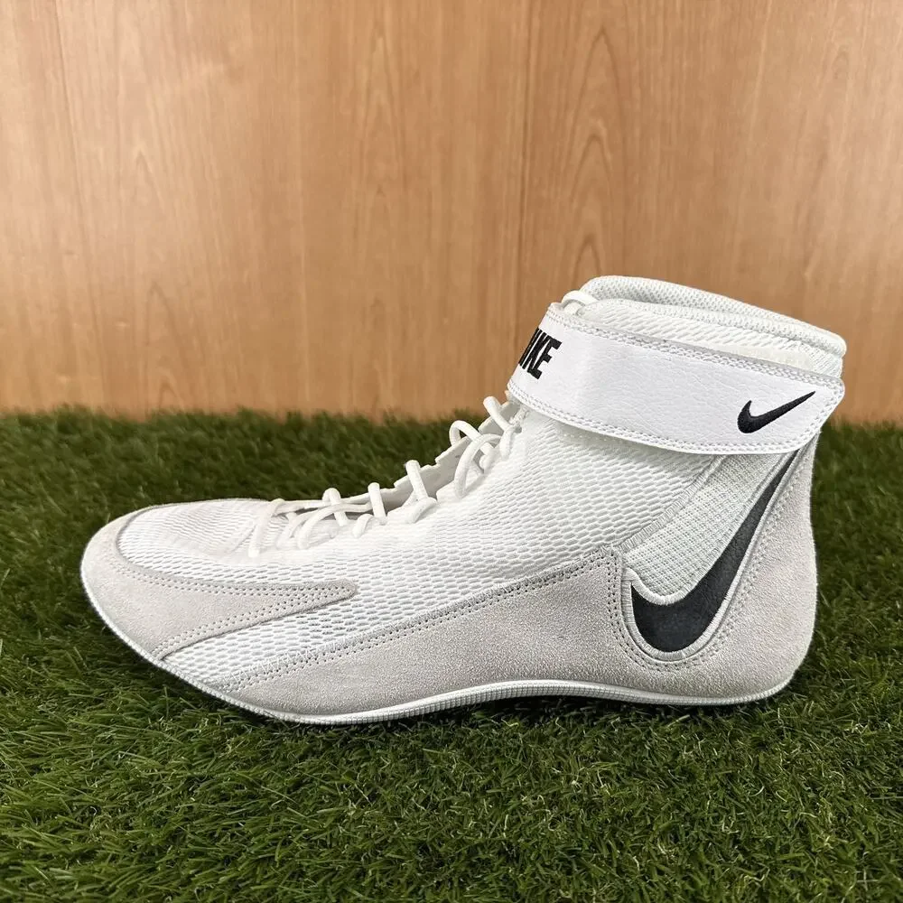 Nike Speedsweep VIII White Black White Wrestling Shoes HF9132-100 Men's Sz 11.5